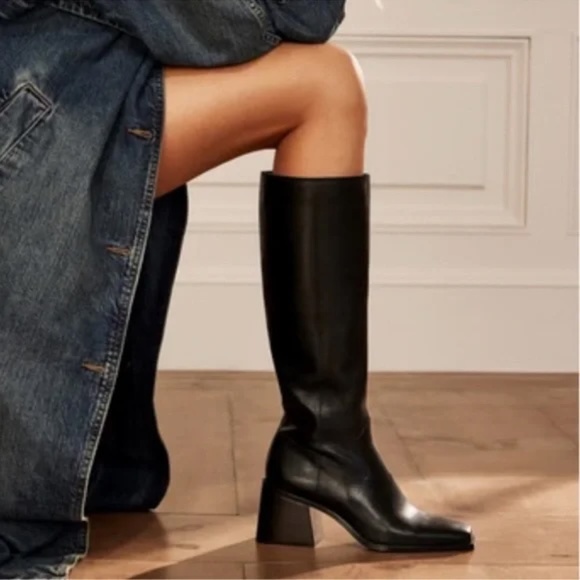 Vince Camuto Sangeti Boot in Black Size 9 Standard Calf Gently Used - Picture 1 of 12